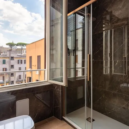 Deza Musei Vaticani Lumina Apartment *